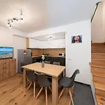 Smart Lejlighed Varna